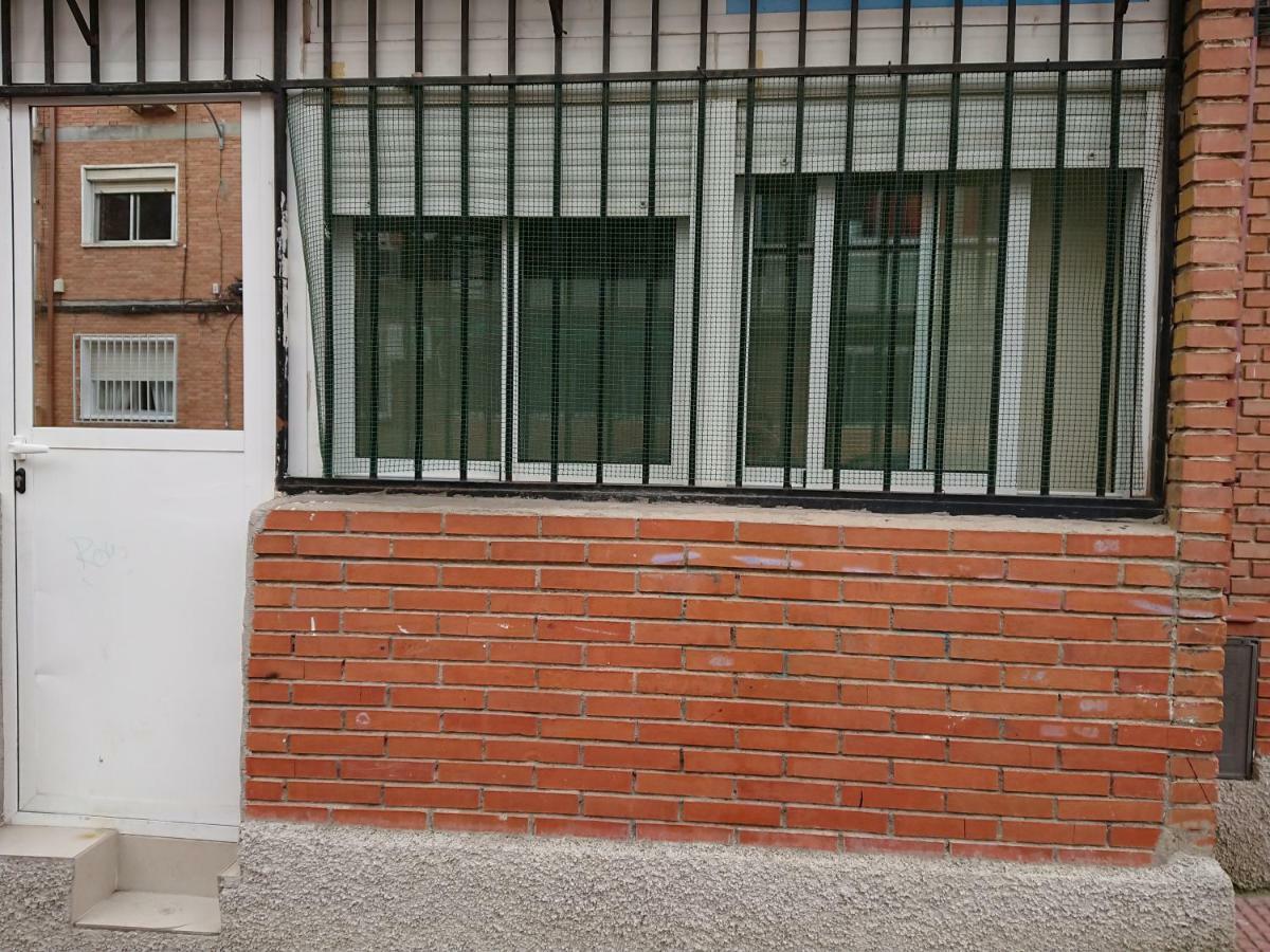Estudios Cervantes Alcalá de Henares Zewnętrze zdjęcie